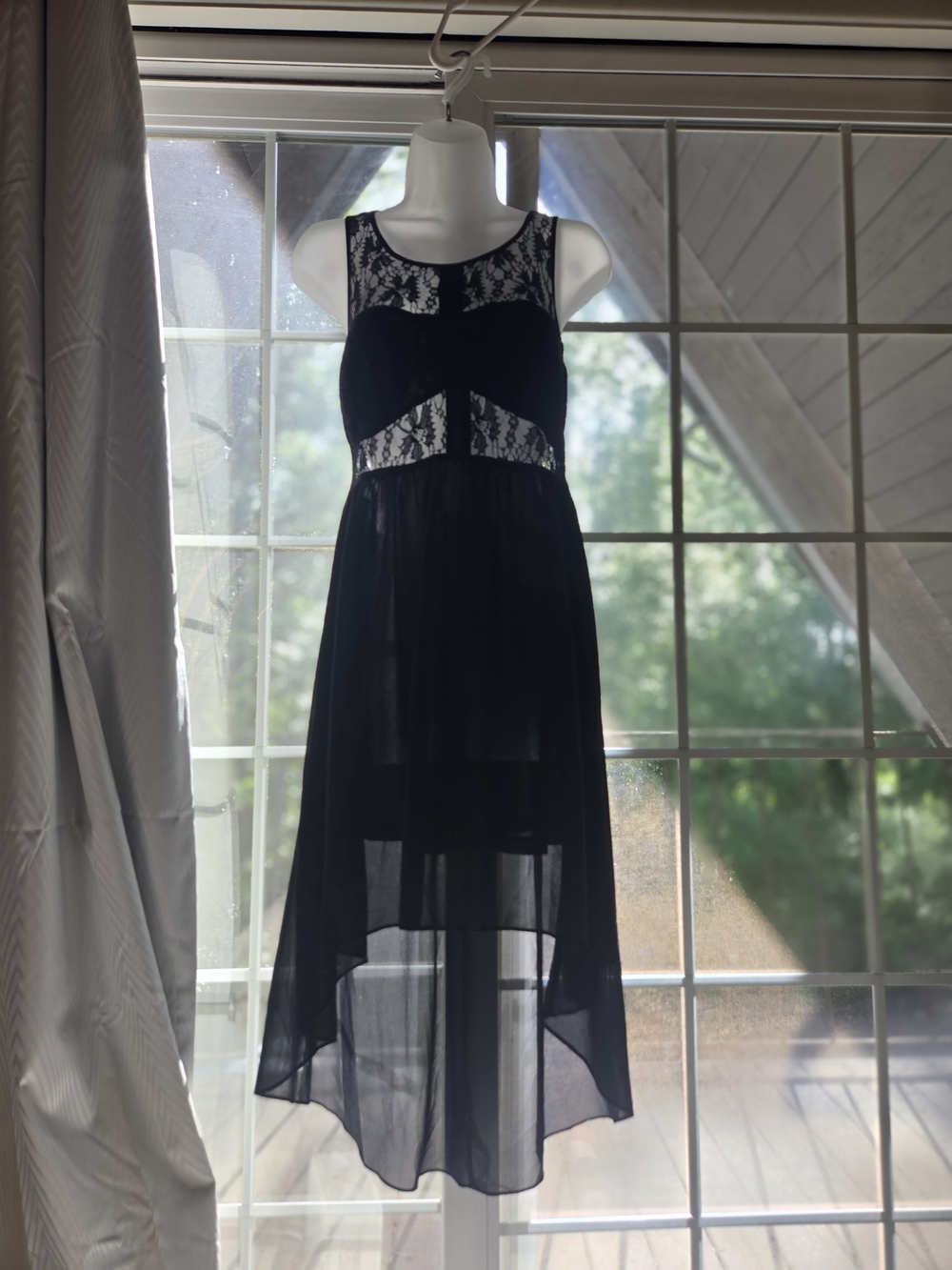 Black Lace Overlay High-Low Dress - Picture 3 of 16
